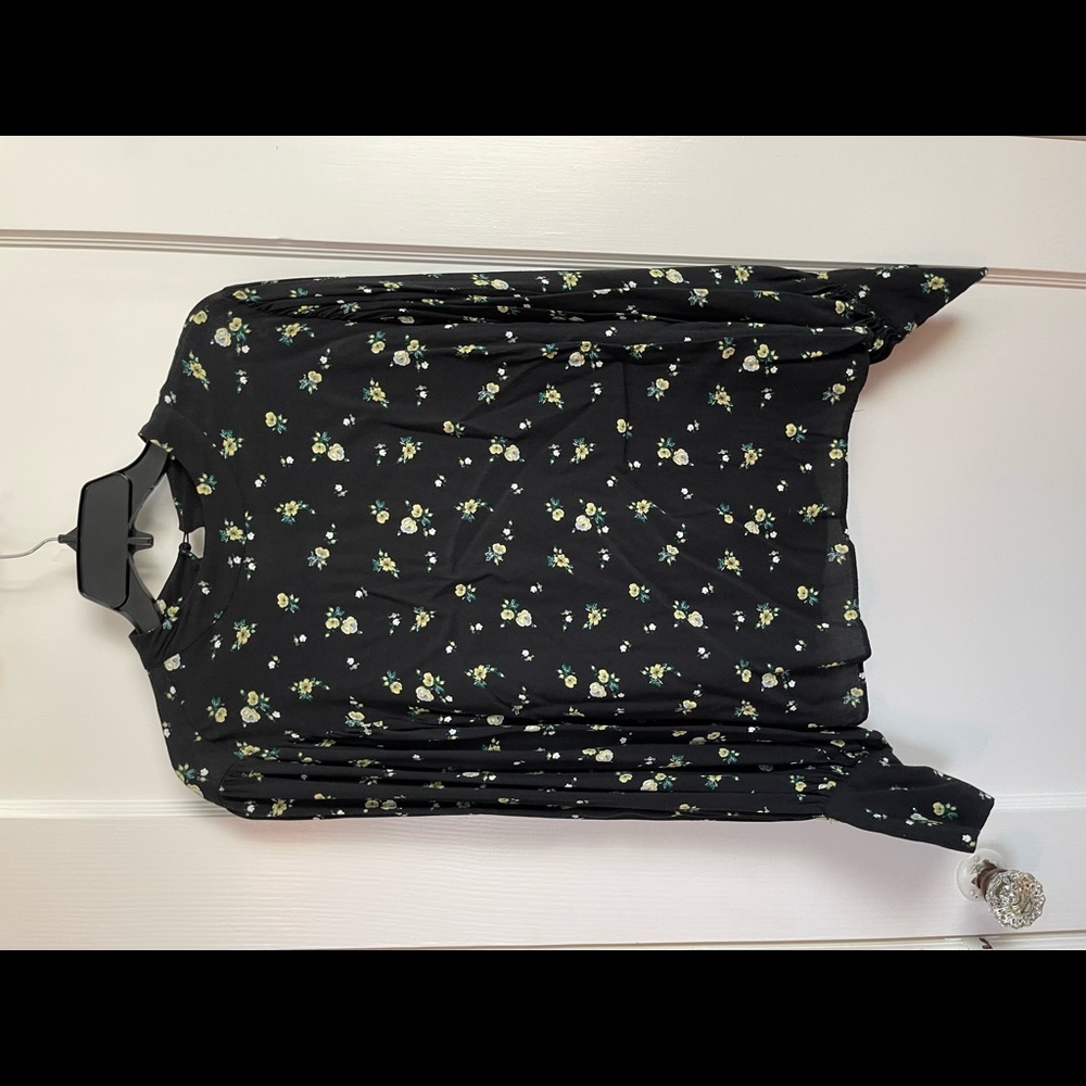 Long sleeve blouse